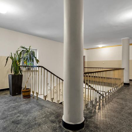 Metro Politechnika 3-Bedroom Apartment 바르샤바 외부 사진